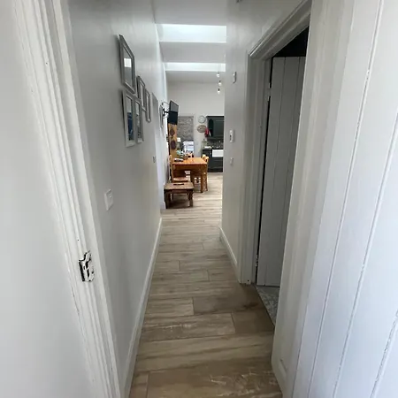 The Old House At Belfield Casa de Férias