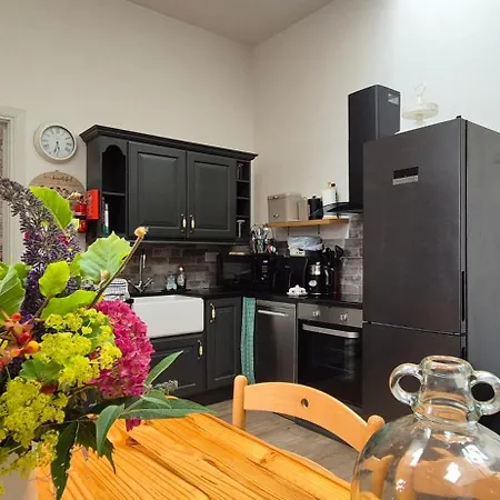 The Old House At Belfield * Tralee