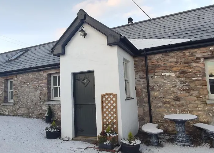 Сasa de vacaciones The Old House At Belfield Tralee